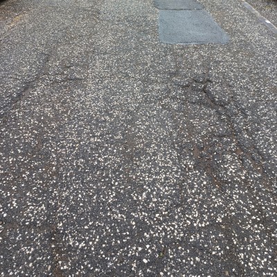 Oprava chodníků a parkoviště na ulici Erbenova 803 až 807