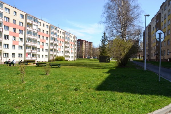 Propojení chodníků u Hradčan