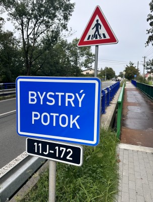 Chodník Nebory - oprava včetně zábradlí