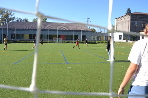 Oprava sportoviště PZŠ a PMŠ Gustawa Preczka