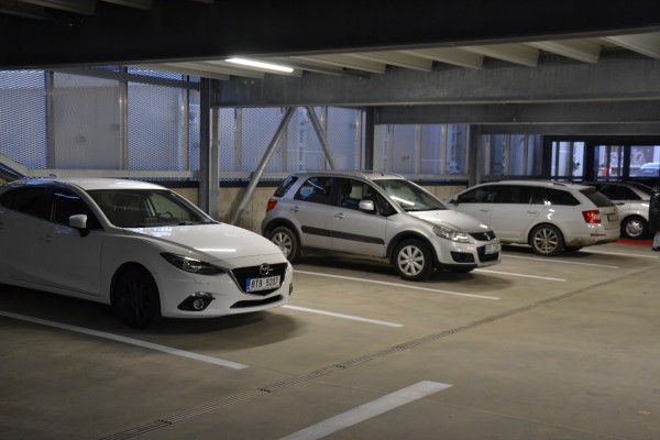 Parkovací objekt Sosna