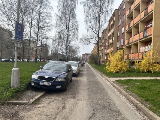 Parkoviště ul. Dukelská