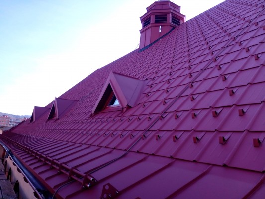 Základní škola Petra Bezruče - rekonstrukce střechy