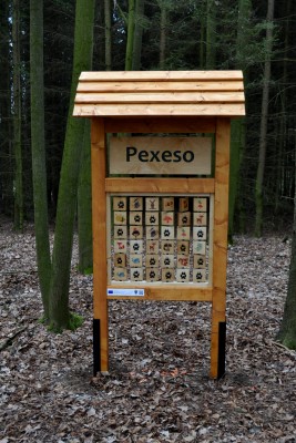 Turistické odpočívadlo - cestou na Javorový vrch